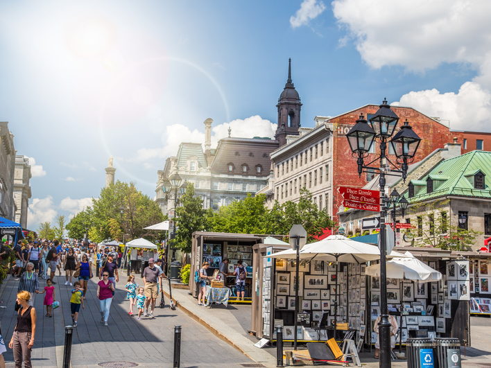 Old Montreal street, Place Royale